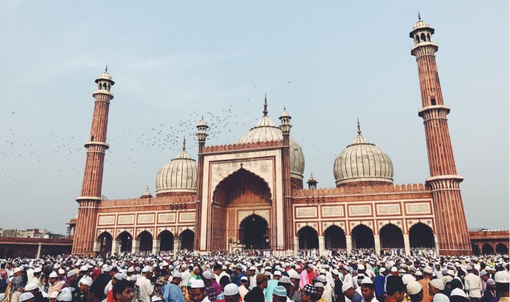 entering safdarjung