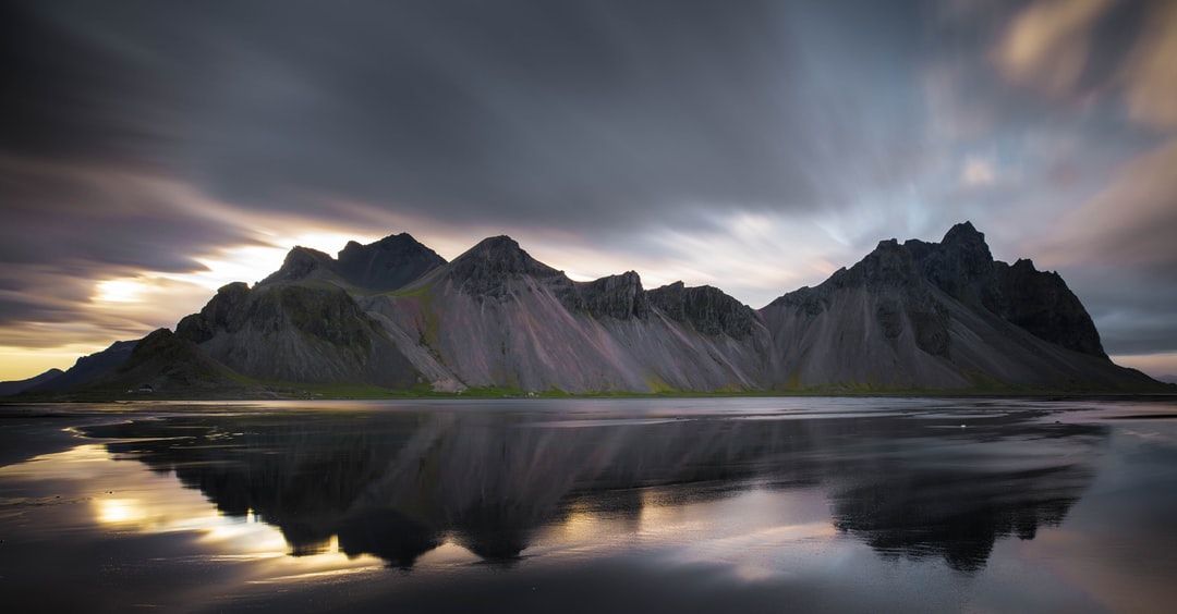 Clear Icelandic lake