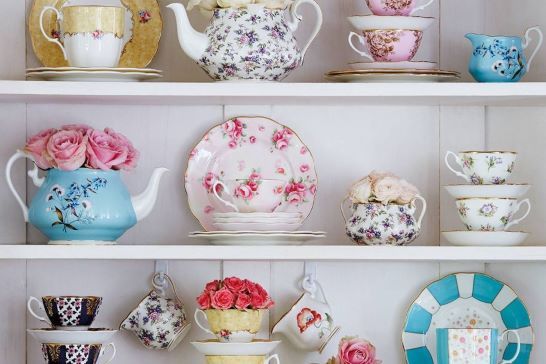 Royal Albert fine china – Refined and prolific!